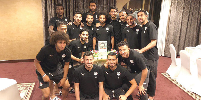  لاعبو المنتخب المصري ولقطة من الاحتفال