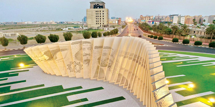  من افتتاح دوار رؤية 2030 في كورنيش الخبر