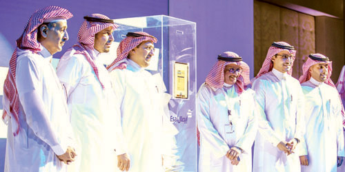 محافظ مؤسسة النقد أطلق المنصة الوطنية الإلكترونية لفواتير الأعمال 