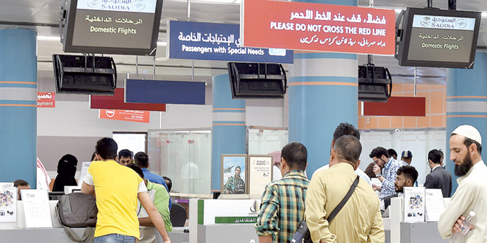  لقطة من داخل المطار