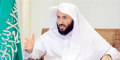 موظفات العدل يخدمن 28 ألف مستفيدة وينهين 56 ألف معاملة في شهر 