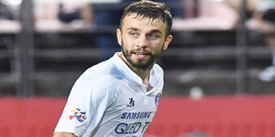 الأهلي يستقبل أربعة وينتظر توقيع البوسني ساريتش 