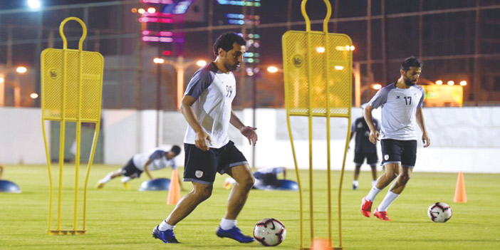  جانب من مران الشباب