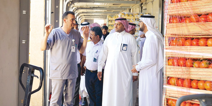 د. الجضعي يقف على جاهزية فرع «الغذاء والدواء» في منفذ «الحديثة» 