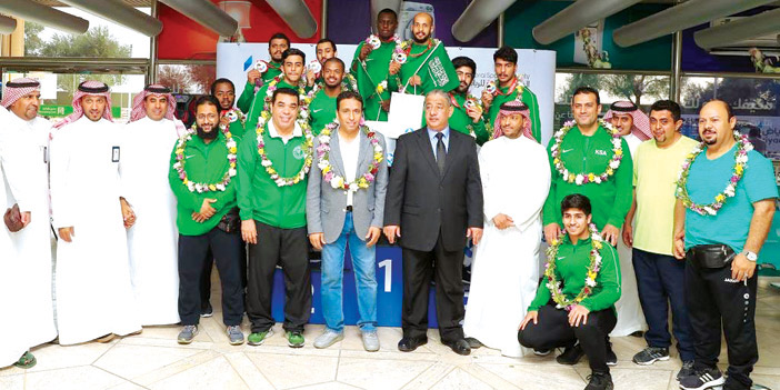   بعثة منتخب الكاراتيه بعد وصولها إلى الرياض