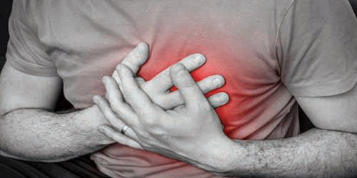 3 علامات مفاجئة للإصابة بنوبة قلبية 