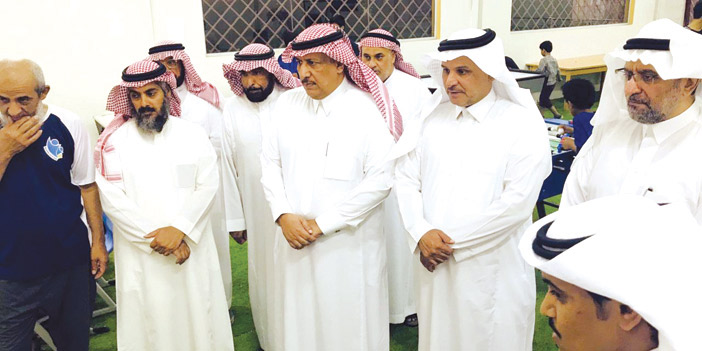  رئيس مركز الشيحية ومدير تعليم البكيرية خلال الجولة