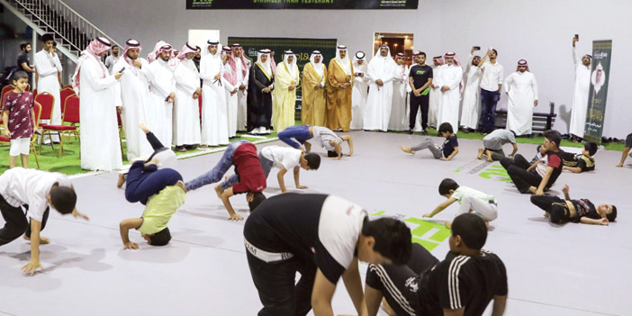 محافظ عنيزة رعى اختتام مهرجان فهد الخالد المالك الترويحي والتثقيفي 