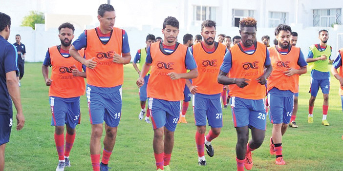  من تدريبات فريق أبها في تونس