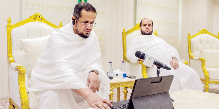 النائب العام يدشِّن خدمة الاتصال المرئي من المشاعر 