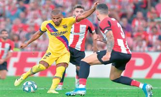 برشلونة يسقط أمام أتلتيك بلباو في افتتاح الدوري الإسباني 