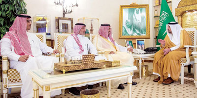 الأمير فيصل بن مشعل يبحث مع رئيس اتحاد السيارات إقامة رالي القصيم ورالي دكار 