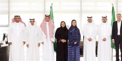 سفير المملكة لدى الأردن يستقبل ممثلي التعليم وهيئة والاستثمار 