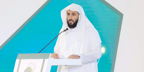  د. الصمعاني يلقي كلمة الافتتاح