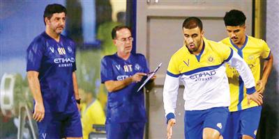 النصر يكتمل قبل مواجهة الشباب 