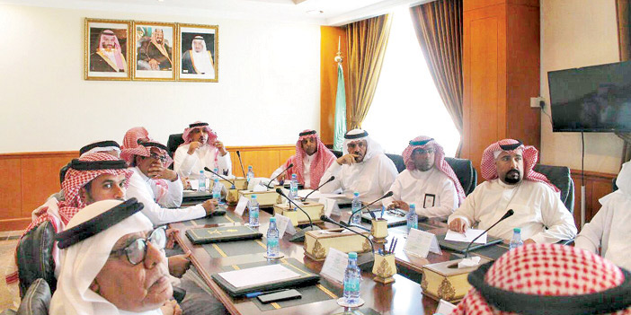  من اجتماع محلي ينبع