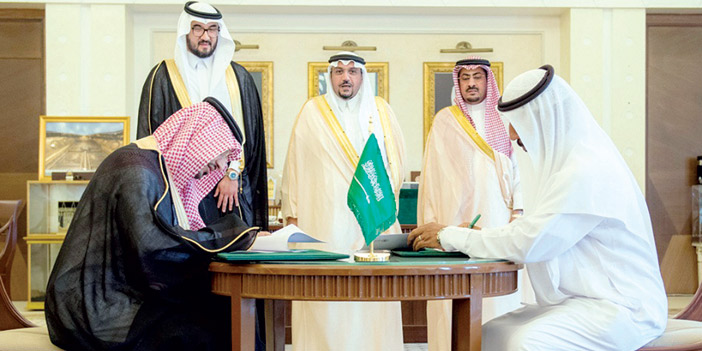  سموه يبارك توقيع اتفاقية التعاون بين إمارة القصيم ومركز «أداء»