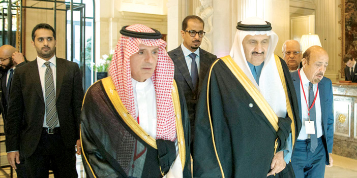 الأمير منصور بن متعب يشارك في تشييع جثمان جاك شيراك 