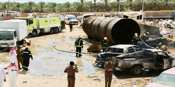  من آثار انفجار الخزان