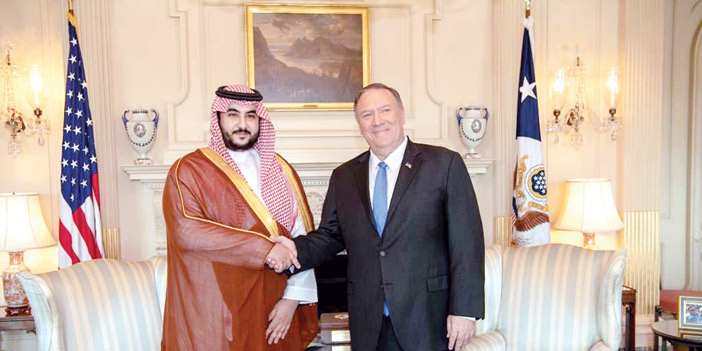  الأمير خالد بن سلمان خلال لقائه وزير الخارجية الأمريكي