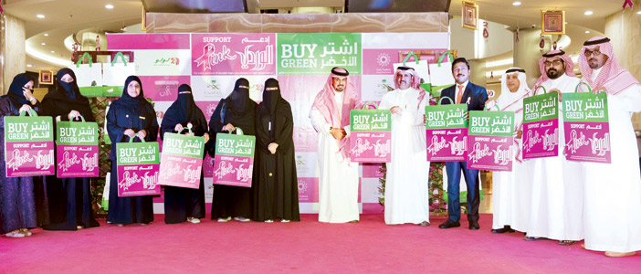  صورة جماعية خلال المبادرة