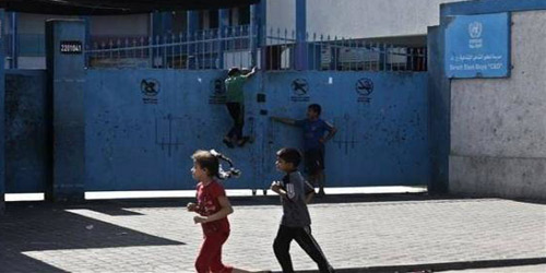 «الأونروا» تقفل مدارسها ومؤسساتها التربوية في لبنان 