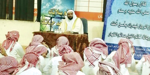  من اللقاءات التوجيهية لطلاب المدارس