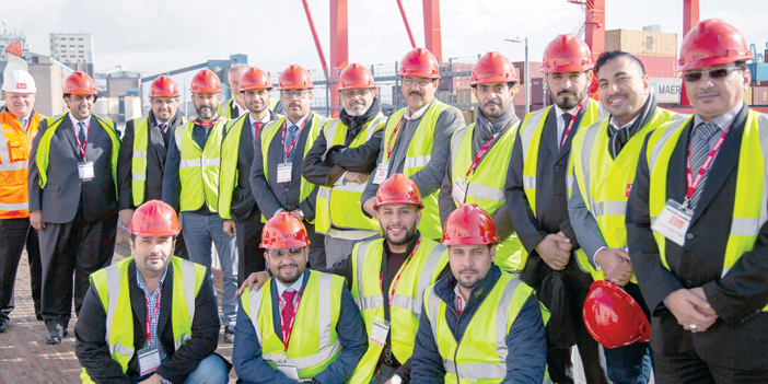  صورة جماعية خلال الزيارة