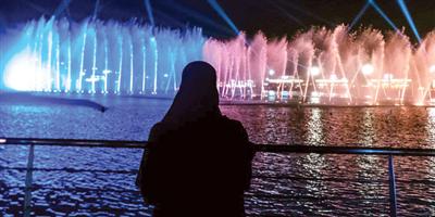 الألعاب النارية غطت سماء العاصمة أمس 