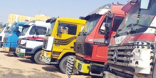  الشاحنات المضبوطة بوادي الدواسر