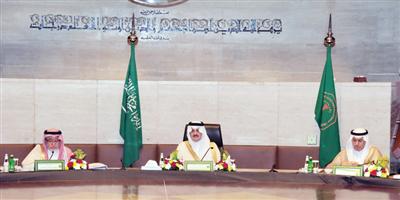 أمير المنطقة الشرقية يرأس اجتماع صندوق دعم البحوث والبرامج التعليمية بجامعة الملك فهد 