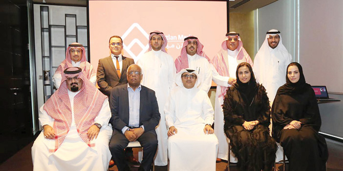  المشاركون في الدورة