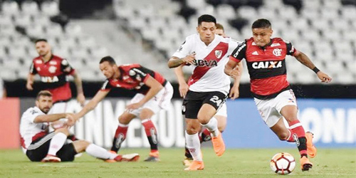  مواجهة كبيرة بين ريفر وفلامنغو