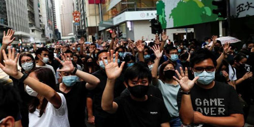 المتظاهرون في هونغ كونغ يعودون إلى الشارع 