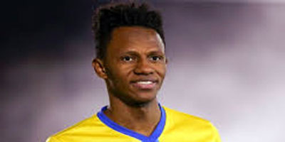 فيتوريا يضم آدم لقائمة لقاء البكيرية 