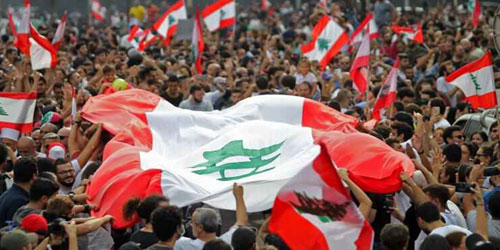 لبنان المظاهرات تتصاعد ضد التسوية السياسية   