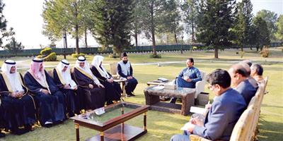 رئيس الوزراء الباكستاني: علاقتنا مع المملكة راسخة ومتينة 