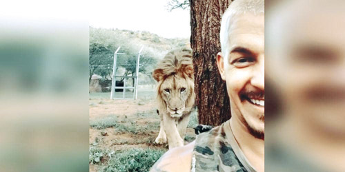 فيديو «الشاب والأسد» يحقق ملايين المشاهدات 