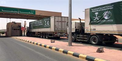 عبور 23 شاحنة منفذ الوديعة متوجهة لمحافظات اليمن 