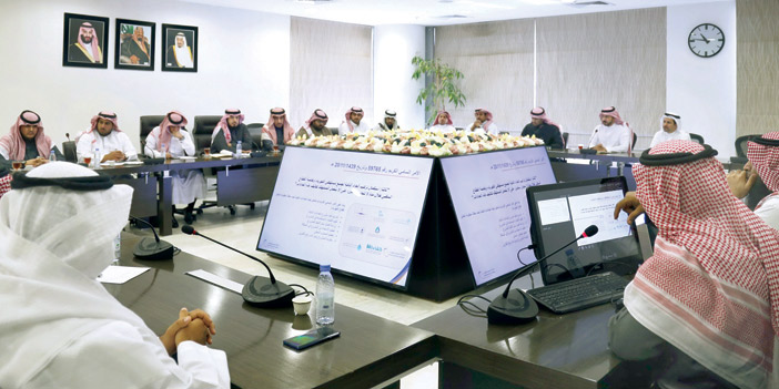   من اجتماع الرقابة بمسؤولي مشروع العدادات