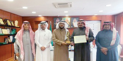  من تكريم الفائز بجائزة التميز الشهرية