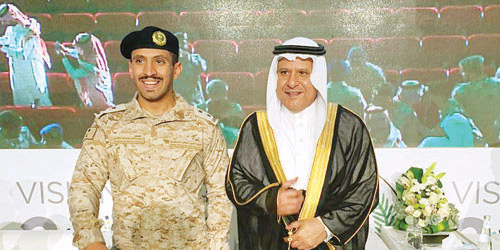 عائلة المشاري تحتفي بعبدالإله 