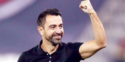 تشافي يقترب من تدريب برشلونة خلفًا لفالفيردي 