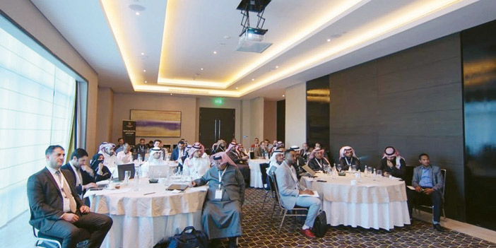  جانب من المشاركين في ورشة العمل