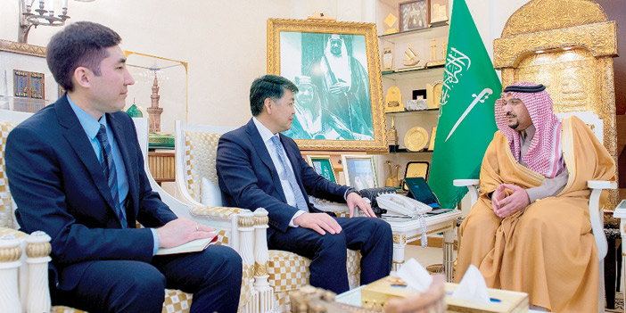  سموه خلال لقائه سفير جمهورية كازاخستان لدى المملكة