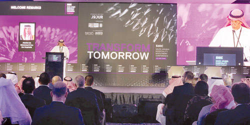  المهندس عبدالله العيسى خلال المؤتمر