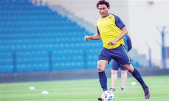 التعاون يستعيد تاوامبا قبل مواجهة الدحيل اليوم 