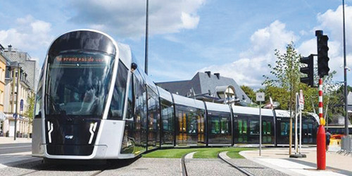 لوكسمبورغ أول بلد في العالم يعتمد مجانية النقل العام 