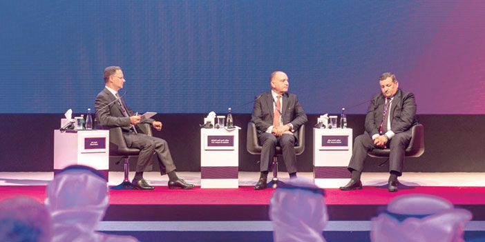  وزراء إعلام عرب خلال جلسات المنتدى الدولي للاتصال