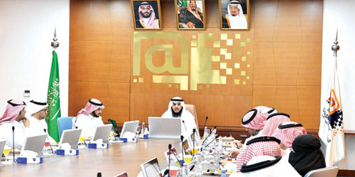  وكيل التعليم الجامعي خلال الاجتماع